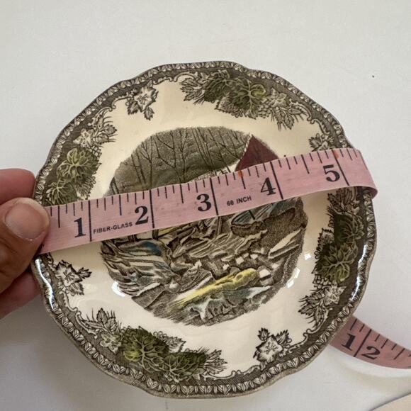 Johnson Brothers The Friendly Village Set 6 Saucers 5.5" The Ice House ENGLAND - Picture 9 of 10